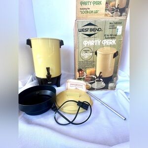 Vtg West Bend Harvest 12-30 Cup Party Perk Coffee Percolator #58330 w/Box
